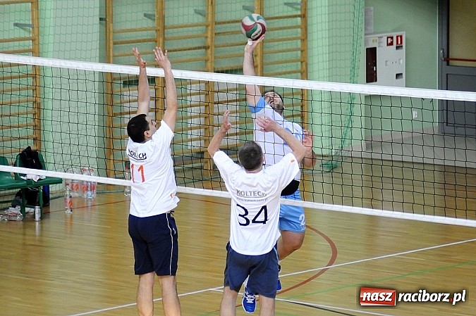 Zdjęcie w galerii na portalu naszraciborz.pl: Zakłady pracy walczą o puchar prezydenta wiadomości z regionu