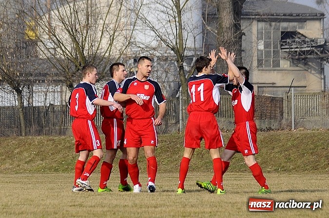 Zdjęcie w galerii na portalu naszraciborz.pl: Odra Wodzisław lepsza od Rafako wiadomości z regionu