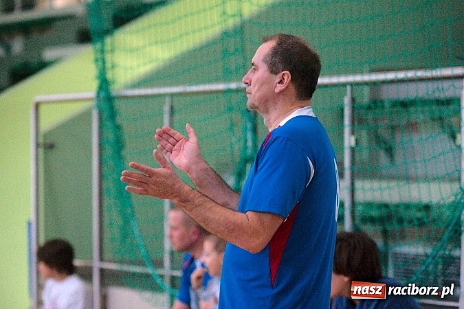 Zdjęcie w galerii na portalu naszraciborz.pl: V Siatkarski Turniej Zakład&oacute;w Pracy i Służb Mundurowych wiadomości z regionu