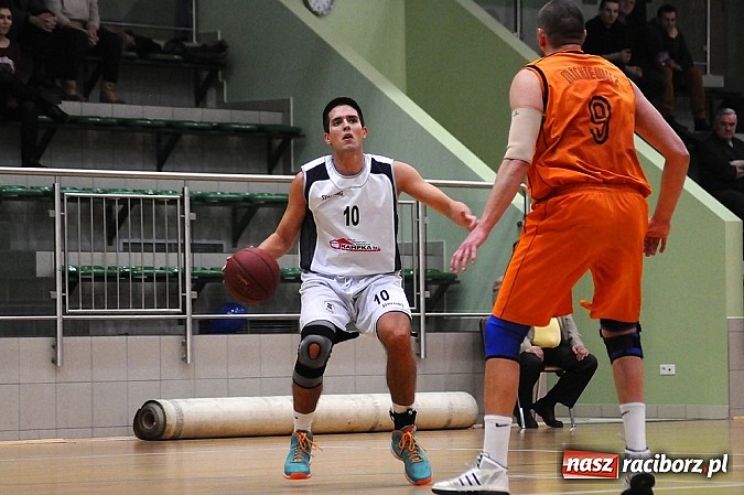 Zdjęcie w galerii na portalu naszraciborz.pl: Koszykarze Ofensywy bliscy wygranej wiadomości z regionu