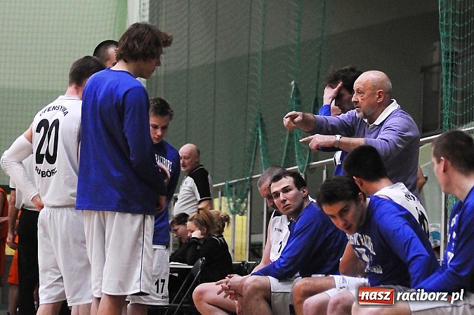 Zdjęcie w galerii na portalu naszraciborz.pl: Koszykarze Ofensywy bliscy wygranej wiadomości z regionu