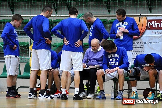 Zdjęcie w galerii na portalu naszraciborz.pl: Koszykarze Ofensywy bliscy wygranej wiadomości z regionu