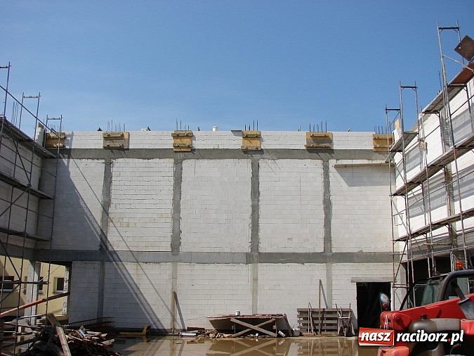 Zdjęcie w galerii na portalu naszraciborz.pl: Borbud dokończy budowę sali w Grzegorzowicach wiadomości z regionu