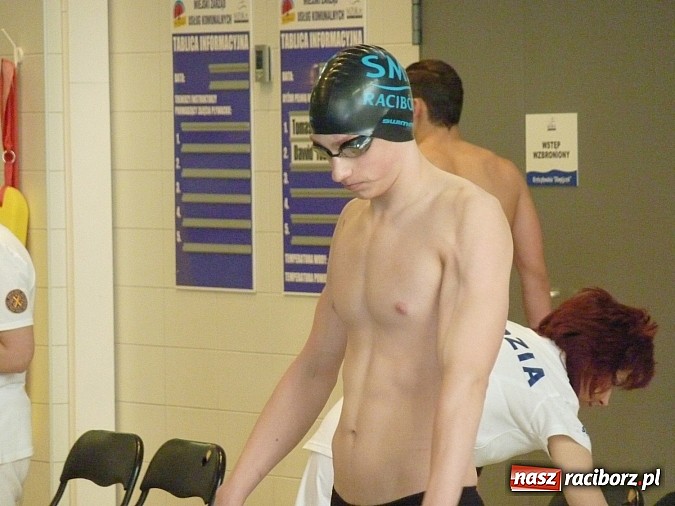 Zdjęcie w galerii na portalu naszraciborz.pl: Pływanie. Raciborzanka tuż za podium wiadomości z regionu