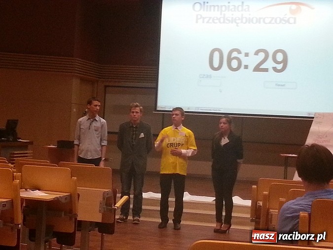 Zdjęcie w galerii na portalu naszraciborz.pl: Uczeń II LO liderem biznesu wiadomości z regionu