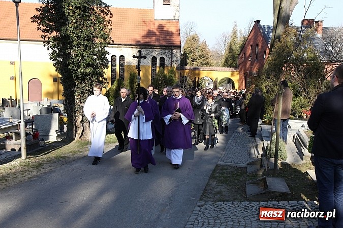 Zdjęcie w galerii na portalu naszraciborz.pl: Ostatnie pożegnanie śp. Marka Kaczora wiadomości z regionu
