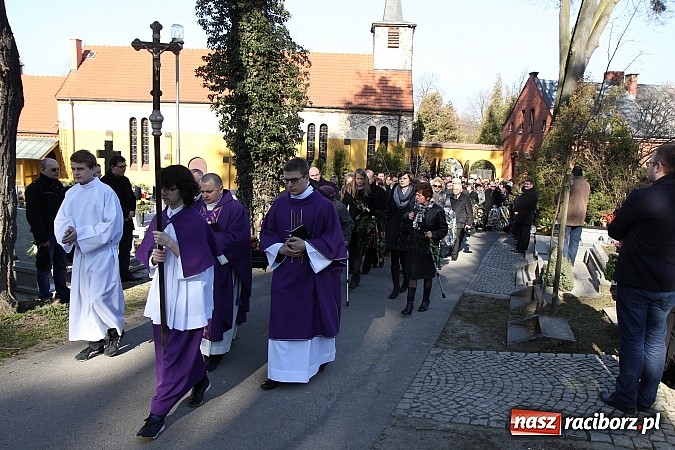 Zdjęcie w galerii na portalu naszraciborz.pl: Ostatnie pożegnanie śp. Marka Kaczora wiadomości z regionu