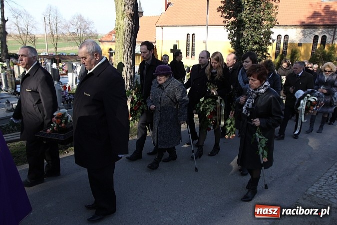 Zdjęcie w galerii na portalu naszraciborz.pl: Ostatnie pożegnanie śp. Marka Kaczora wiadomości z regionu