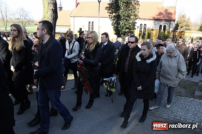 Zdjęcie w galerii na portalu naszraciborz.pl: Ostatnie pożegnanie śp. Marka Kaczora wiadomości z regionu