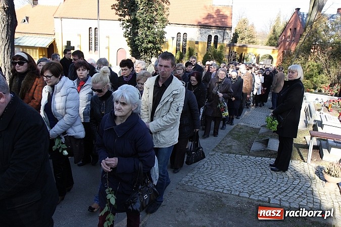 Zdjęcie w galerii na portalu naszraciborz.pl: Ostatnie pożegnanie śp. Marka Kaczora wiadomości z regionu