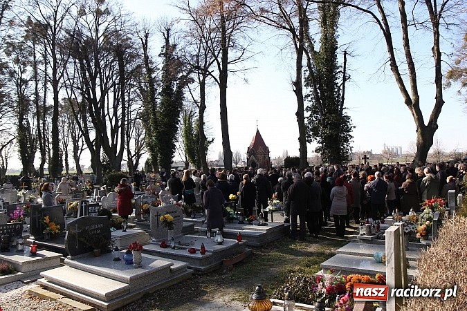 Zdjęcie w galerii na portalu naszraciborz.pl: Ostatnie pożegnanie śp. Marka Kaczora wiadomości z regionu