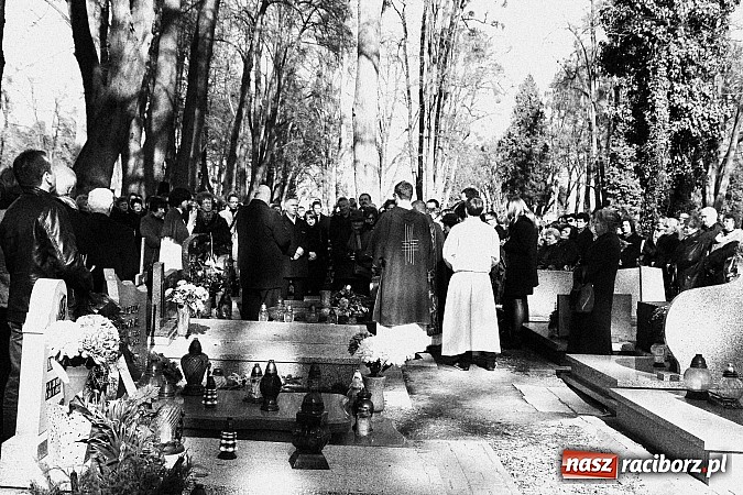 Zdjęcie w galerii na portalu naszraciborz.pl: Ostatnie pożegnanie śp. Marka Kaczora wiadomości z regionu