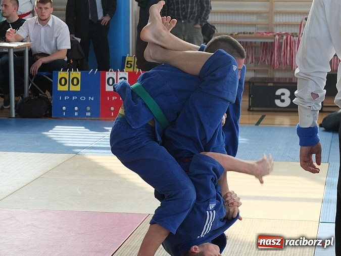 Zdjęcie w galerii na portalu naszraciborz.pl: Łamatorzy obronili mistrzowski tytuł wiadomości z regionu