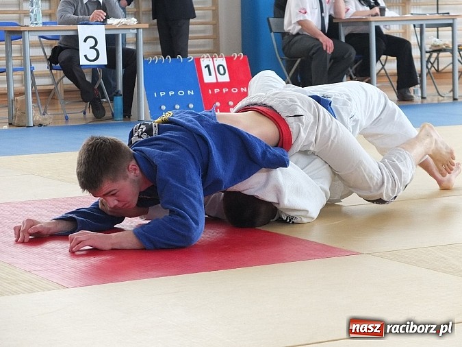 Zdjęcie w galerii na portalu naszraciborz.pl: Łamatorzy obronili mistrzowski tytuł wiadomości z regionu