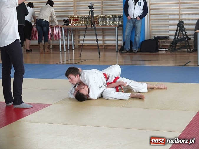 Zdjęcie w galerii na portalu naszraciborz.pl: Łamatorzy obronili mistrzowski tytuł wiadomości z regionu