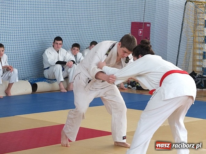 Zdjęcie w galerii na portalu naszraciborz.pl: Łamatorzy obronili mistrzowski tytuł wiadomości z regionu