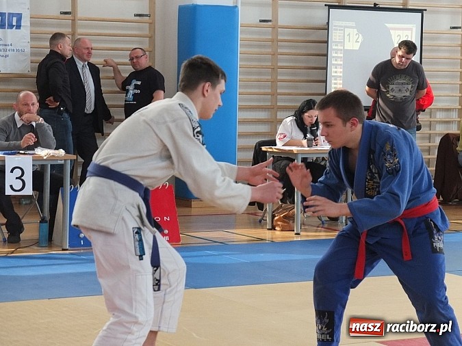 Zdjęcie w galerii na portalu naszraciborz.pl: Łamatorzy obronili mistrzowski tytuł wiadomości z regionu