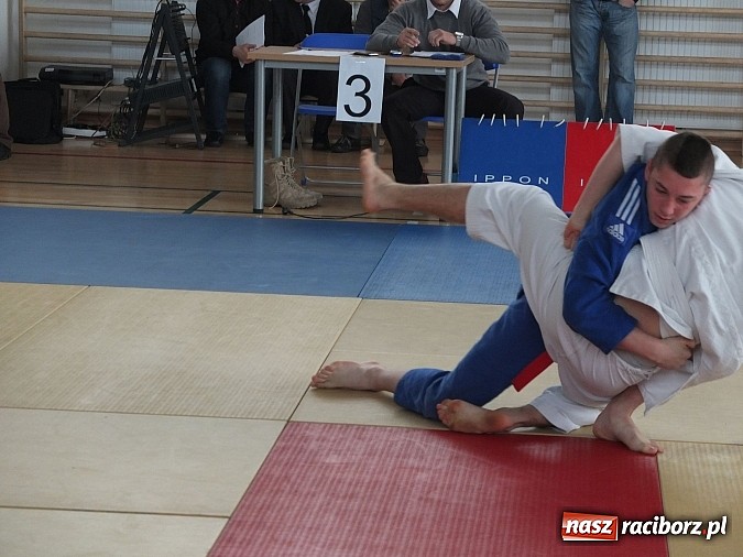 Zdjęcie w galerii na portalu naszraciborz.pl: Łamatorzy obronili mistrzowski tytuł wiadomości z regionu