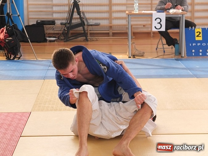 Zdjęcie w galerii na portalu naszraciborz.pl: Łamatorzy obronili mistrzowski tytuł wiadomości z regionu