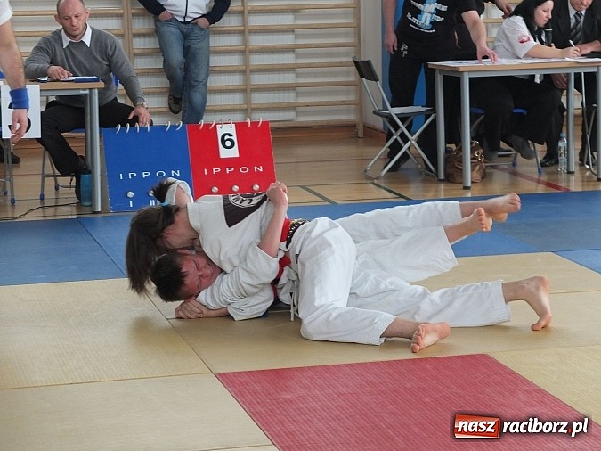 Zdjęcie w galerii na portalu naszraciborz.pl: Łamatorzy obronili mistrzowski tytuł wiadomości z regionu