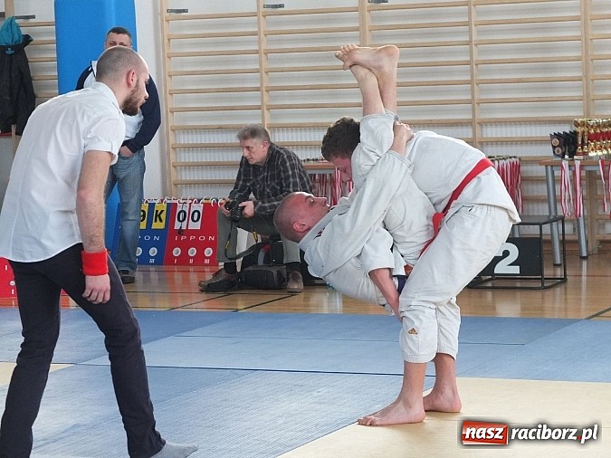 Zdjęcie w galerii na portalu naszraciborz.pl: Łamatorzy obronili mistrzowski tytuł wiadomości z regionu