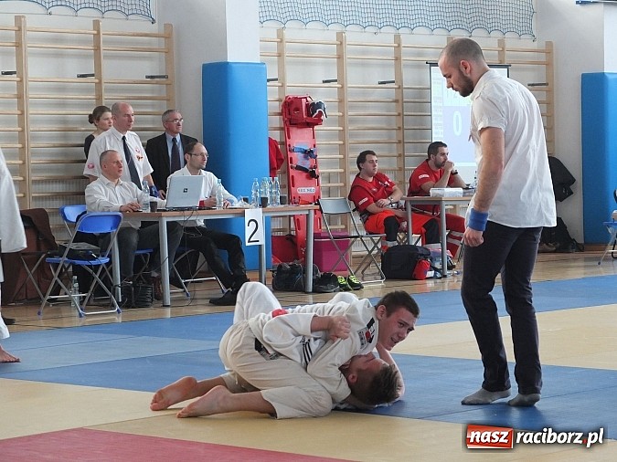 Zdjęcie w galerii na portalu naszraciborz.pl: Łamatorzy obronili mistrzowski tytuł wiadomości z regionu