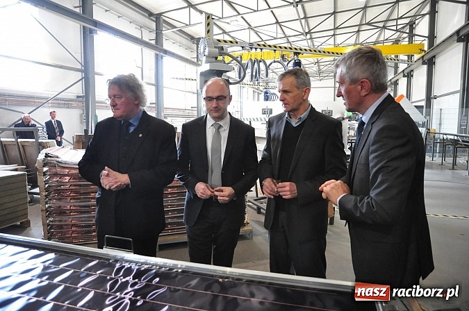 Zdjęcie w galerii na portalu naszraciborz.pl: Odnawialne źr&oacute;dła energii przyszłością Raciborza. Tylko co z ustawą? wiadomości z regionu