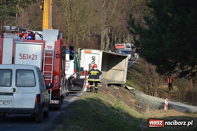 Zdjęcie w galerii na portalu naszraciborz.pl: Gnał na Czerwonym Mostku. Zobacz efekty! wiadomości z regionu