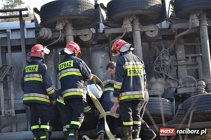 Zdjęcie w galerii na portalu naszraciborz.pl: Gnał na Czerwonym Mostku. Zobacz efekty! wiadomości z regionu