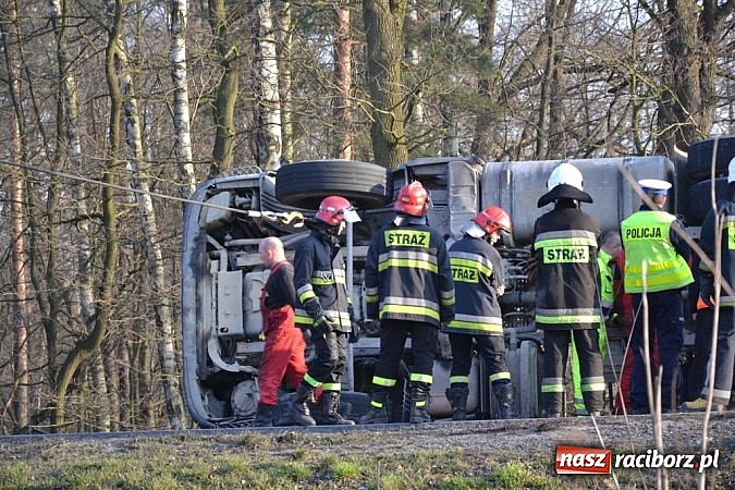 Zdjęcie w galerii na portalu naszraciborz.pl: Gnał na Czerwonym Mostku. Zobacz efekty! wiadomości z regionu
