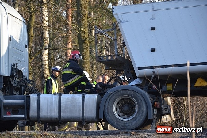 Zdjęcie w galerii na portalu naszraciborz.pl: Gnał na Czerwonym Mostku. Zobacz efekty! wiadomości z regionu