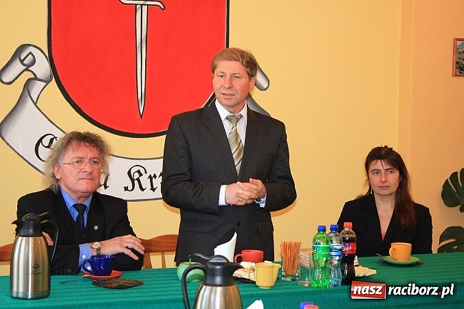 Zdjęcie w galerii na portalu naszraciborz.pl: Burmistrz Krzanowic złożył życzenia sołtysom wiadomości z regionu