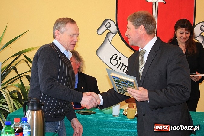 Zdjęcie w galerii na portalu naszraciborz.pl: Burmistrz Krzanowic złożył życzenia sołtysom wiadomości z regionu