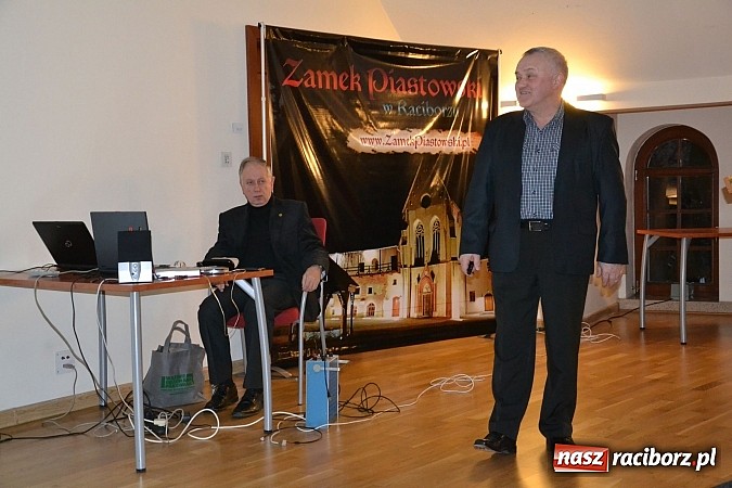 Zdjęcie w galerii na portalu naszraciborz.pl: Na Zamku Piastowskim zainaugurowano spotkania z nauką wiadomości z regionu