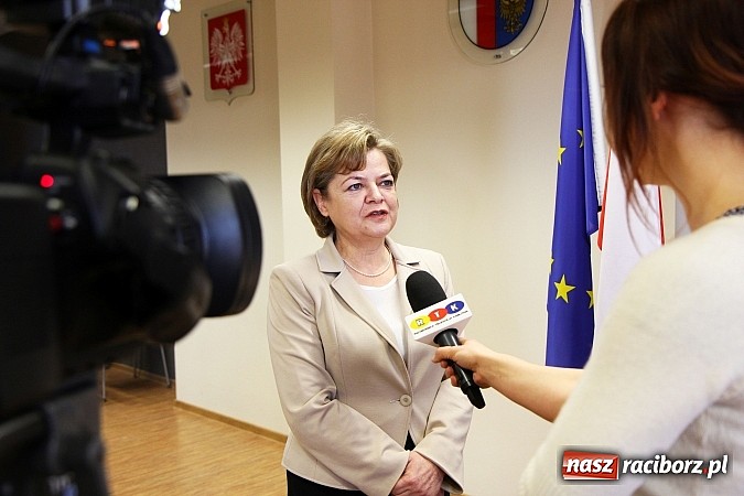 Zdjęcie w galerii na portalu naszraciborz.pl: PWSZ i MDK zawarły umowę partnerską wiadomości z regionu