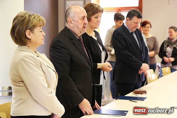 Zdjęcie w galerii na portalu naszraciborz.pl: PWSZ i MDK zawarły umowę partnerską wiadomości z regionu