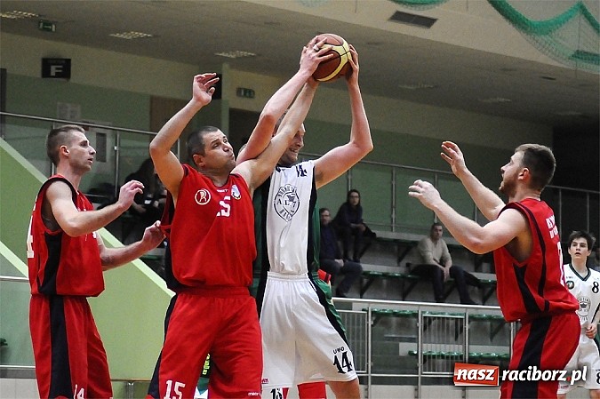 Zdjęcie w galerii na portalu naszraciborz.pl: Ambitna gra i porażka RKK AZS Racibórz wiadomości z regionu