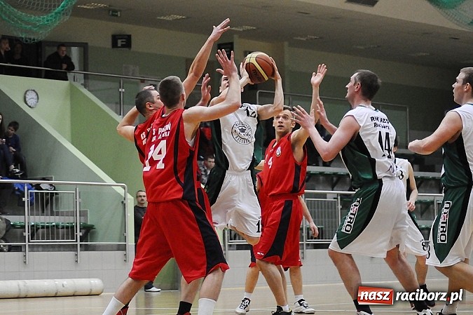 Zdjęcie w galerii na portalu naszraciborz.pl: Ambitna gra i porażka RKK AZS Racibórz wiadomości z regionu