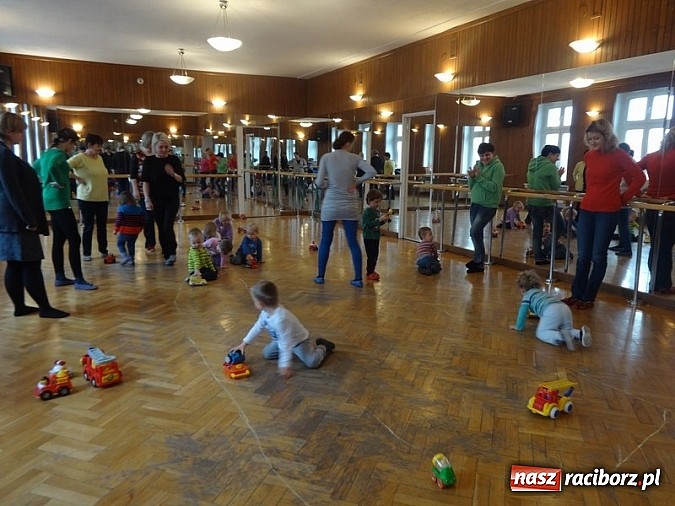 Zdjęcie w galerii na portalu naszraciborz.pl: Maluchy z Fiku-miku testują przedszkola wiadomości z regionu