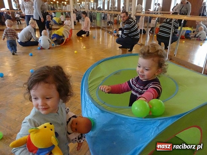 Zdjęcie w galerii na portalu naszraciborz.pl: Maluchy z Fiku-miku testują przedszkola wiadomości z regionu