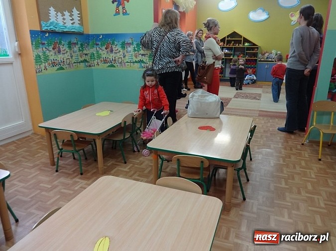 Zdjęcie w galerii na portalu naszraciborz.pl: Maluchy z Fiku-miku testują przedszkola wiadomości z regionu