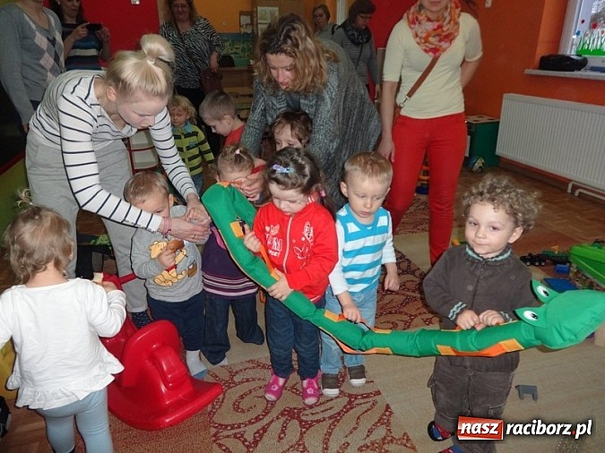 Zdjęcie w galerii na portalu naszraciborz.pl: Maluchy z Fiku-miku testują przedszkola wiadomości z regionu