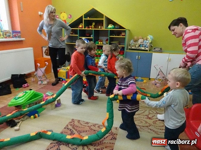 Zdjęcie w galerii na portalu naszraciborz.pl: Maluchy z Fiku-miku testują przedszkola wiadomości z regionu