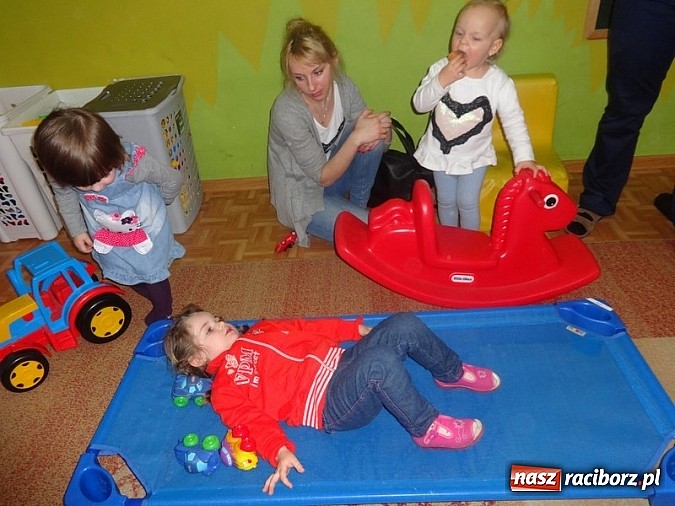 Zdjęcie w galerii na portalu naszraciborz.pl: Maluchy z Fiku-miku testują przedszkola wiadomości z regionu