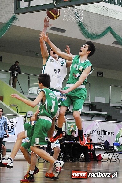 Zdjęcie w galerii na portalu naszraciborz.pl: Młodzi koszykarze RKK wygrywają na zakończenie sezonu wiadomości z regionu