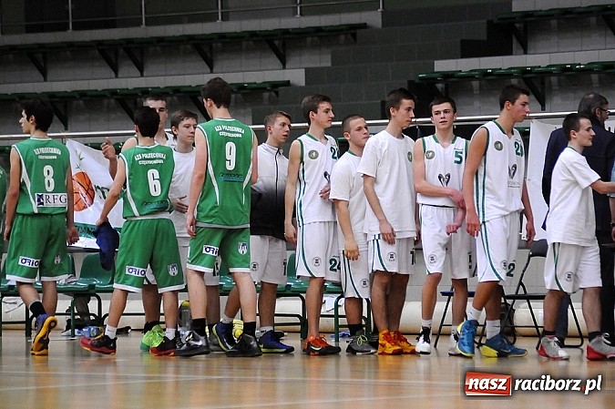 Zdjęcie w galerii na portalu naszraciborz.pl: Młodzi koszykarze RKK wygrywają na zakończenie sezonu wiadomości z regionu