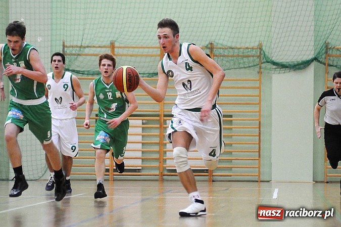 Zdjęcie w galerii na portalu naszraciborz.pl: Młodzi koszykarze RKK wygrywają na zakończenie sezonu wiadomości z regionu