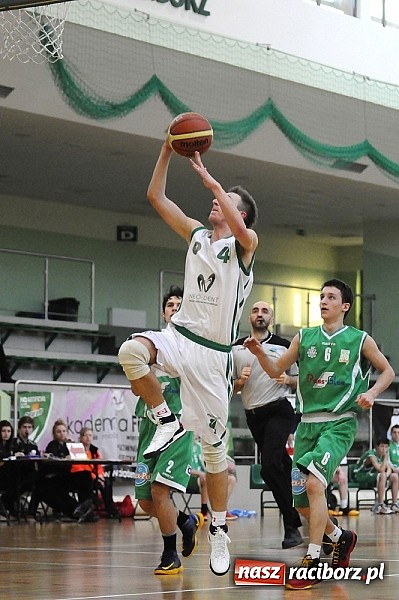 Zdjęcie w galerii na portalu naszraciborz.pl: Młodzi koszykarze RKK wygrywają na zakończenie sezonu wiadomości z regionu