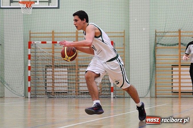 Zdjęcie w galerii na portalu naszraciborz.pl: Młodzi koszykarze RKK wygrywają na zakończenie sezonu wiadomości z regionu