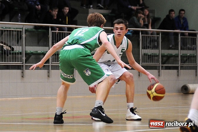 Zdjęcie w galerii na portalu naszraciborz.pl: Młodzi koszykarze RKK wygrywają na zakończenie sezonu wiadomości z regionu